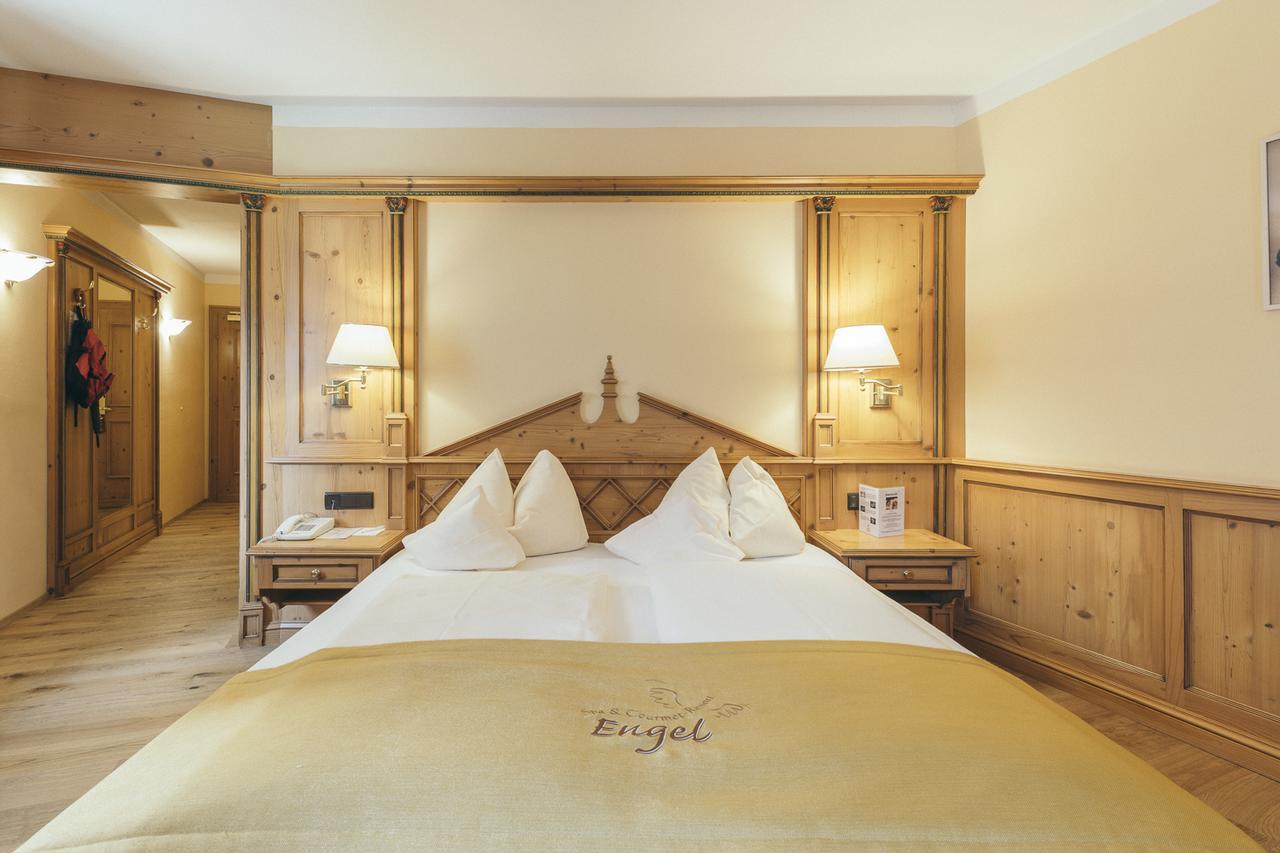 Engel Gourmet&Spa Welschnofen Buitenkant foto