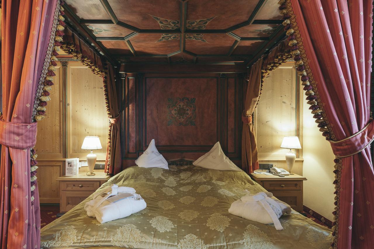 Engel Gourmet&Spa Welschnofen Buitenkant foto
